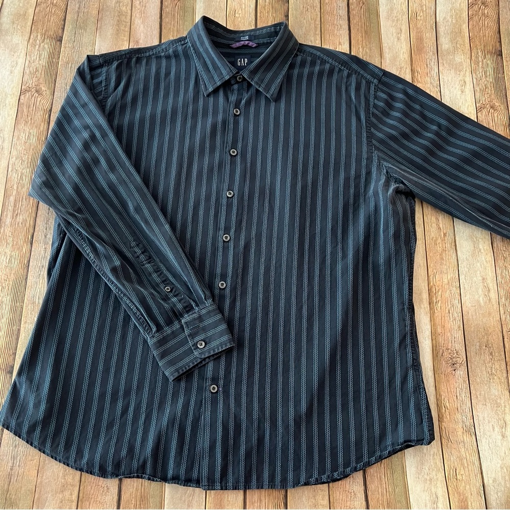 Gap mens long sleeve striped button down shirt | size 2XL